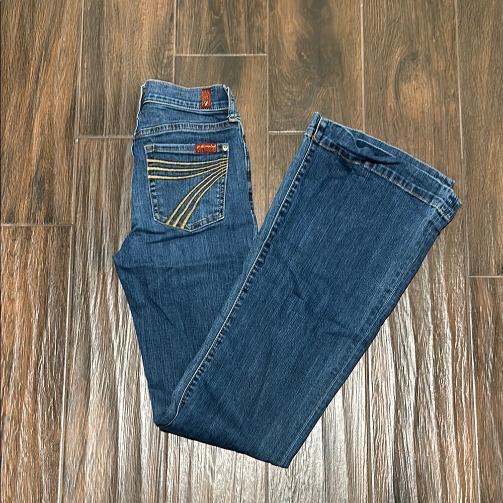 7 for all mankind